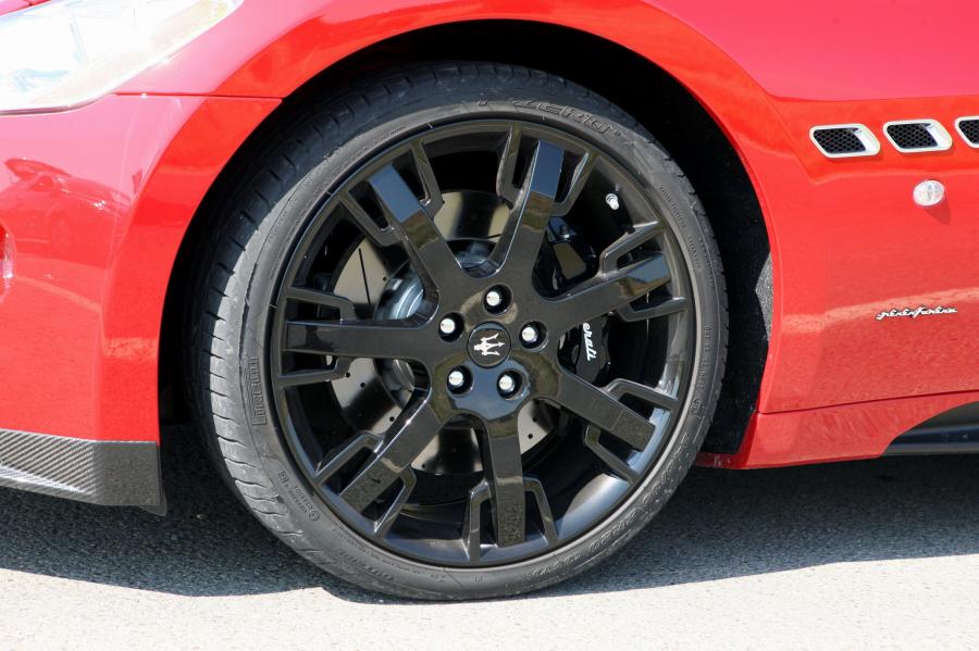  Maserati GranTurismo S MC Sport Line 2009 года  (фото 18 из 78)